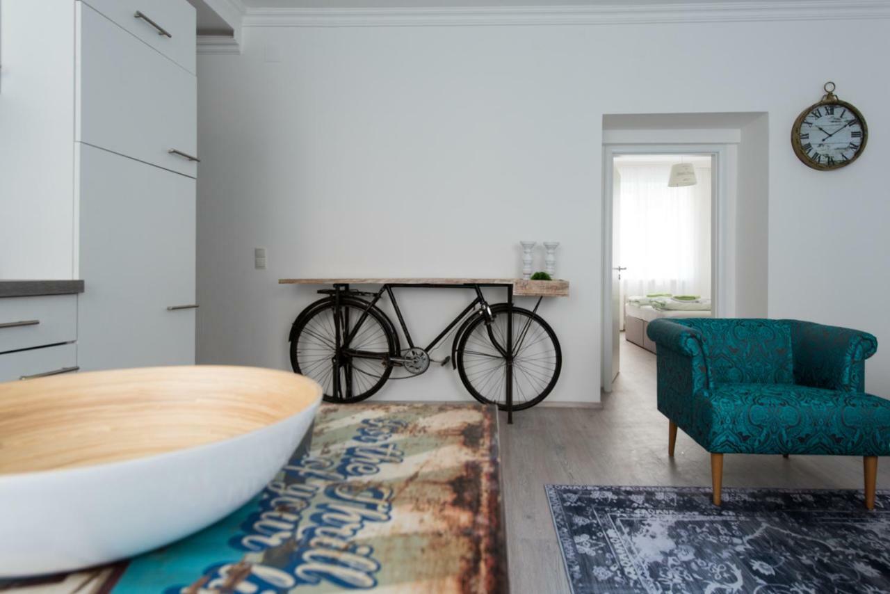 Apartament Let It Be Vienna U1, U2, U4 Karlsplatz Oper Zewnętrze zdjęcie