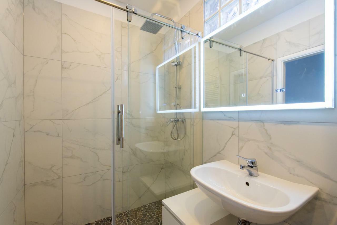 Apartament Let It Be Vienna U1, U2, U4 Karlsplatz Oper Zewnętrze zdjęcie